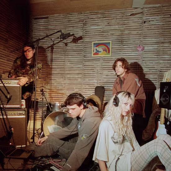 Cartel de Feeble Little Horse en Sala El Sol