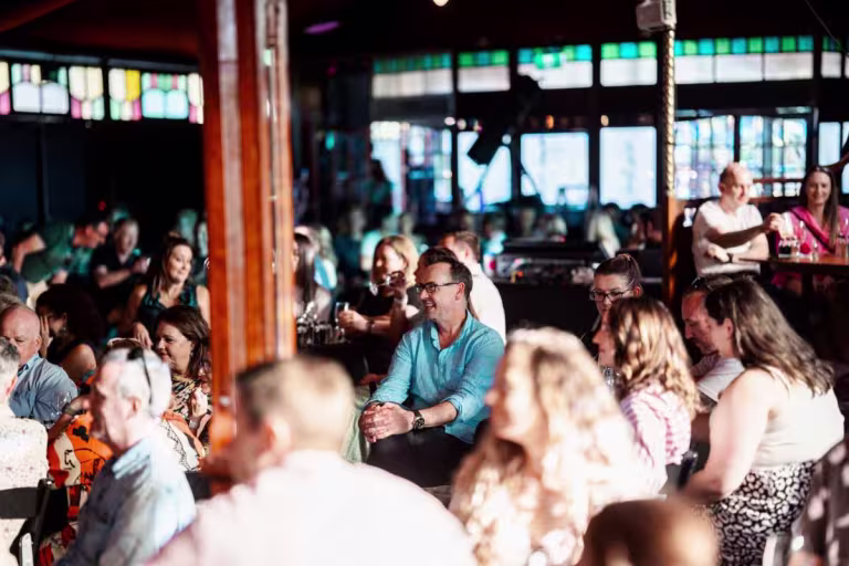 An Idiot's Guide to Wine en Zaragoza – Comedia entre copas 2026