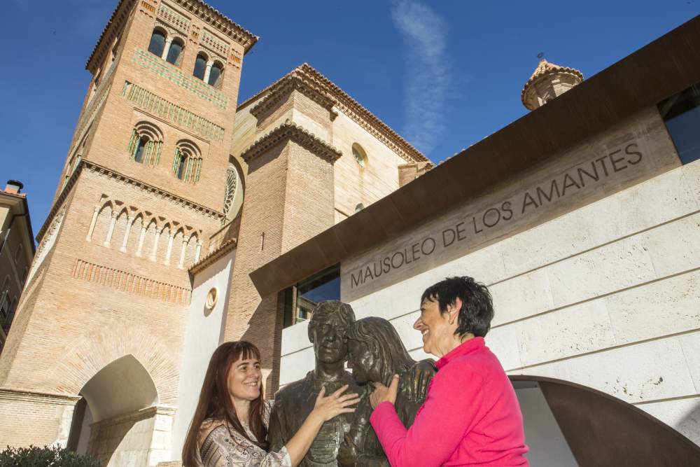 Mausoleo de los Amantes y conjunto de San Pedro