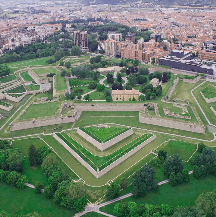 Ciudadela y Vuelta del Castillo